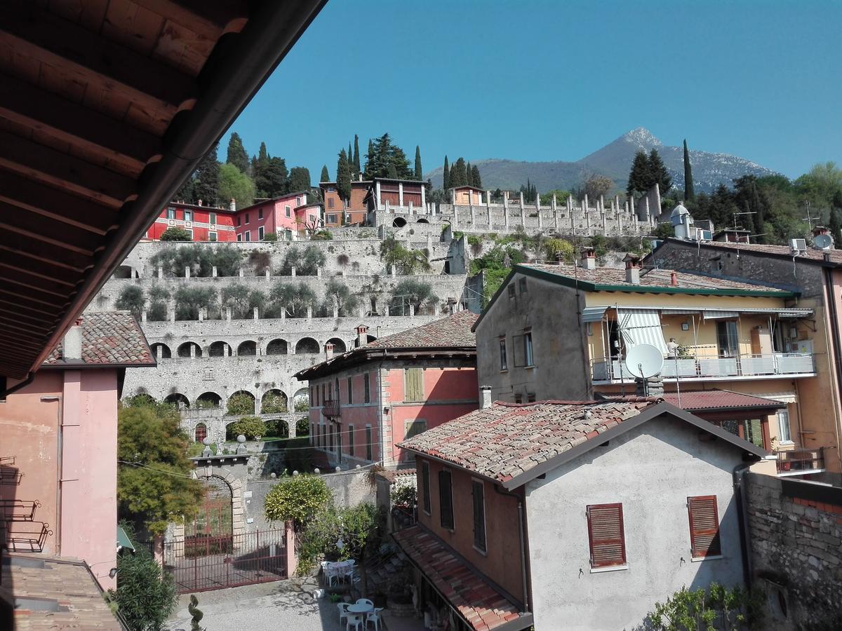 Albergo Giardino Toscolano-Maderno Exterior foto