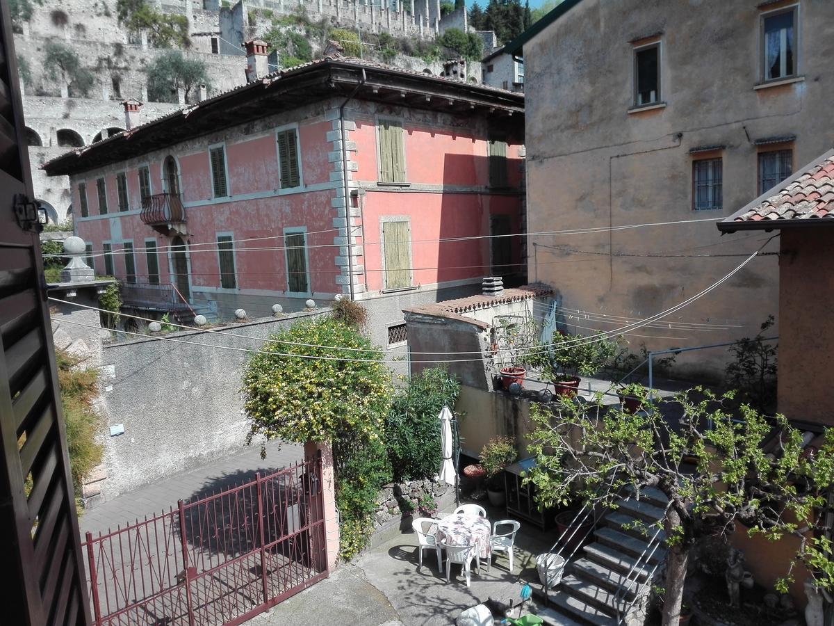 Albergo Giardino Toscolano-Maderno Exterior foto